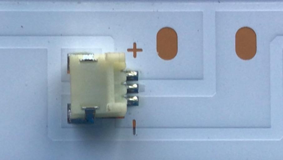 KIT DE LED'S PARA TV SCEPTRE (5 PIEZAS) / NUMERO DE PARTE DLED55DCZN / 15A/HT6/F3 / DLED55DCZN 5X9 0002 / E503117 / 1.17.01.0000045-000 / PANEL LC546PU2L-03 / MODELOS N55 / N55 KSTV83BB / N55 HITV83BB - Imagen 3